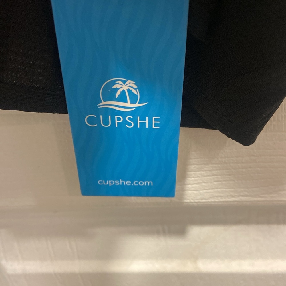 NWT Cupshe Black Tank Top Size Large - Picture 3 of 3